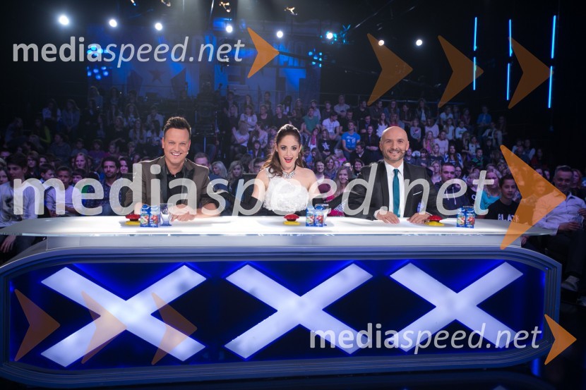  Rok Golob, glasbenik;  Ana Klašnja, balerina;  Branko Čakarmiš,  programski direktor Pro PlusaJana Šušteršič je zmagovalka showa Slovenija ima talent 2014