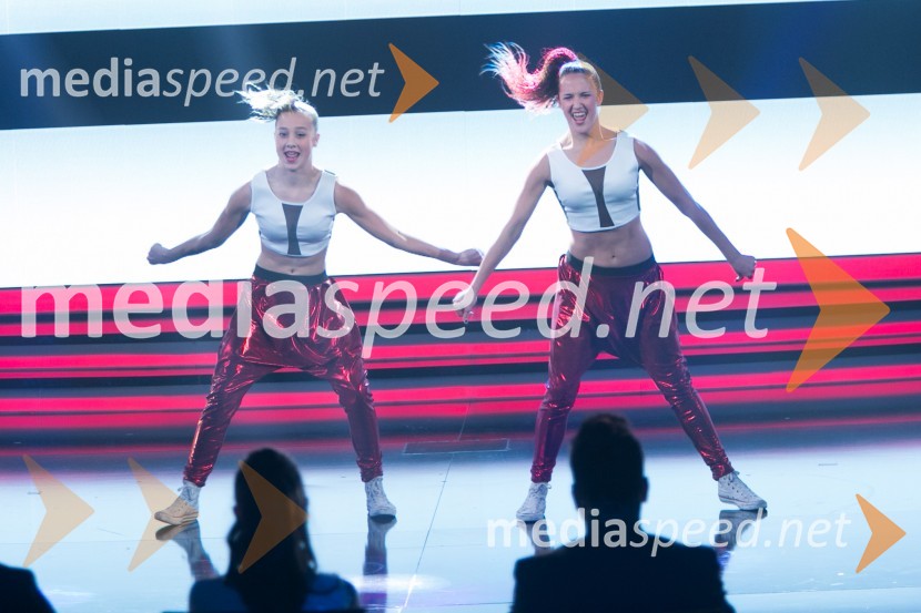  Maša Štucin, plesalka;  Laura VišnarJana Šušteršič je zmagovalka showa Slovenija ima talent 2014