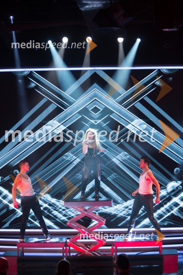  Adrijana Kamnik, pevkaJana Šušteršič je zmagovalka showa Slovenija ima talent 2014