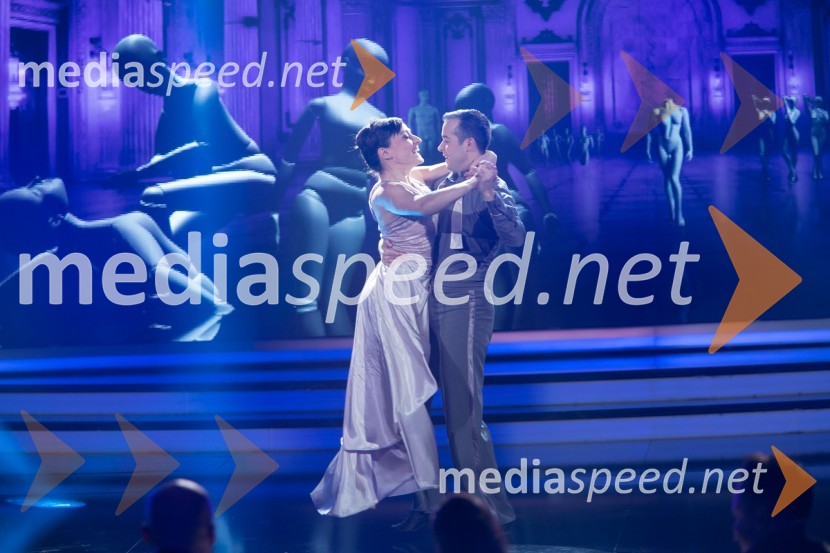  Barbara  Šamperl, plesalka;  Klemen  Pirman, plesalecJana Šušteršič je zmagovalka showa Slovenija ima talent 2014