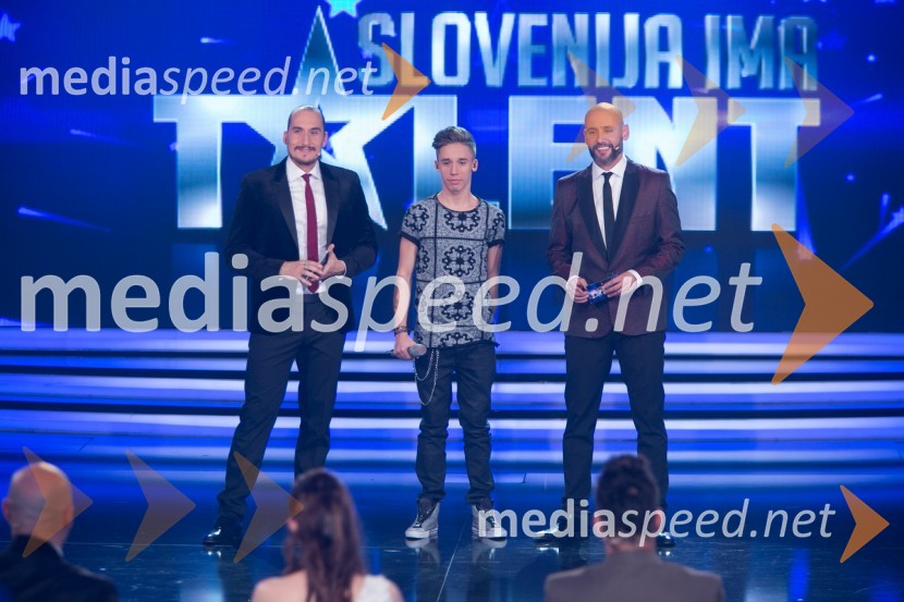  Vid  Valič, voditelj;  Anej Piletič, BQL;  Peter Poles, voditeljJana Šušteršič je zmagovalka showa Slovenija ima talent 2014