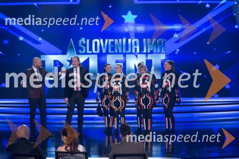 Peter Poles, voditelj; Vid Valič, voditelj; iONJana Šušteršič je zmagovalka showa Slovenija ima talent 2014