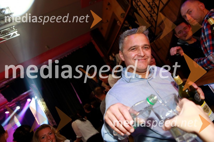  Franci Šalamun, direktor podjetja BSCE16. tradicionalna božična čaga: Soul Fingers in Crossroads