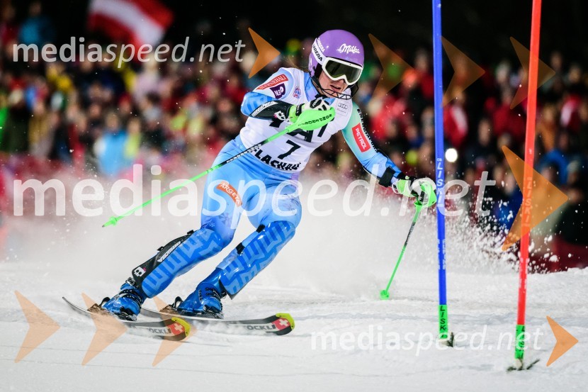  Tina Maze, smučarkaTina Maze druga na nočnem slalomu v Flachauu