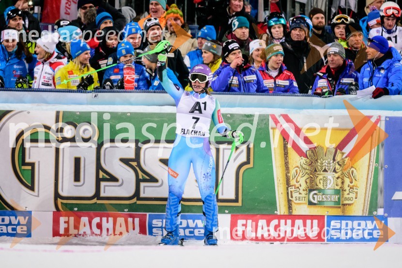  Tina Maze, smučarkaTina Maze druga na nočnem slalomu v Flachauu
