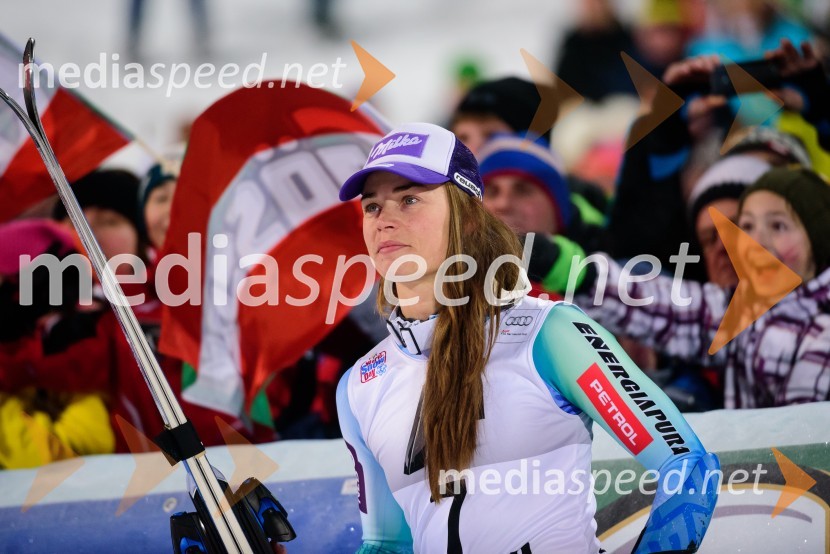  Tina Maze, smučarkaTina Maze druga na nočnem slalomu v Flachauu