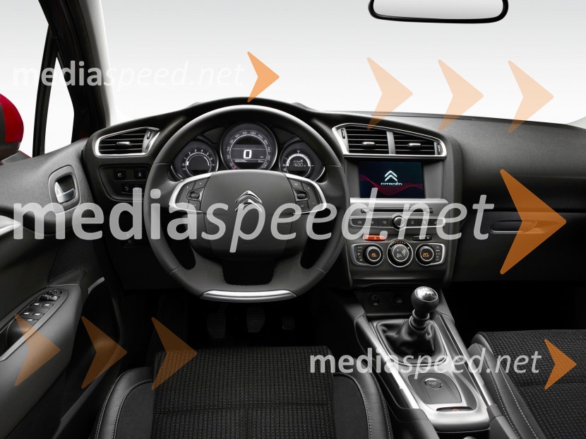 Novi Citroen C4Novi Citroen C4 se bo premierno  predstavljal na 93. Bruseljskem avtomobilskem salonu