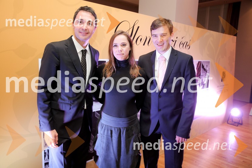  Gregor  Jamnik, direktor hotela Slon;  Teja  Mavrin, avstrijsko veleposlaništvo;  ... Tradicionalno srečanje poslovnih partnerjev hotelov Slon, Lovec in Kompas