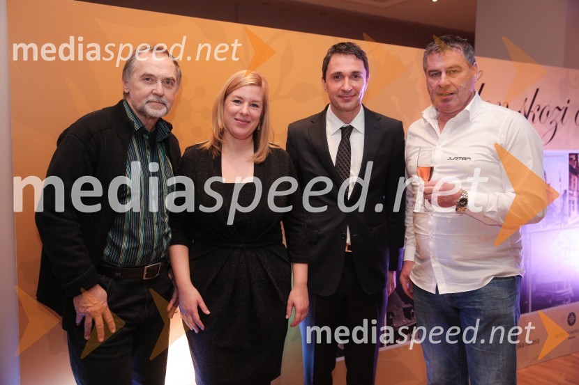  Dragan  Bulič, glasbeni urednik;  Nataša  Keršič Razinger, direktorica hotela Kompas ;  Gregor  Jamnik, direktor hotela Slon;  ... Tradicionalno srečanje poslovnih partnerjev hotelov Slon, Lovec in Kompas