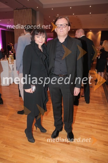  Jožica  Brodarič, modna poznavalka;  ... Tradicionalno srečanje poslovnih partnerjev hotelov Slon, Lovec in Kompas