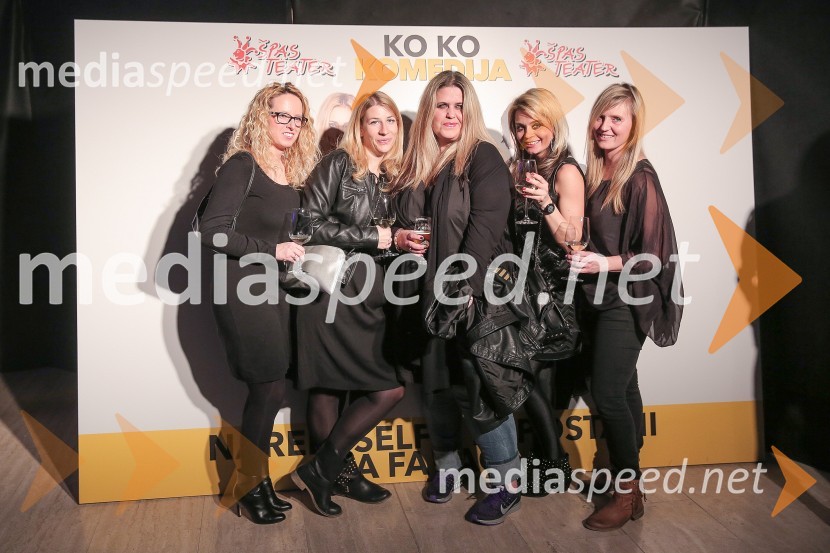  ... ;  ... ;  Sandra  Bratuša, Story;  Nina Vipotnik, vodja marketinga, Emporium ;  ... Ko ko komedija, premiera in VIP zabava