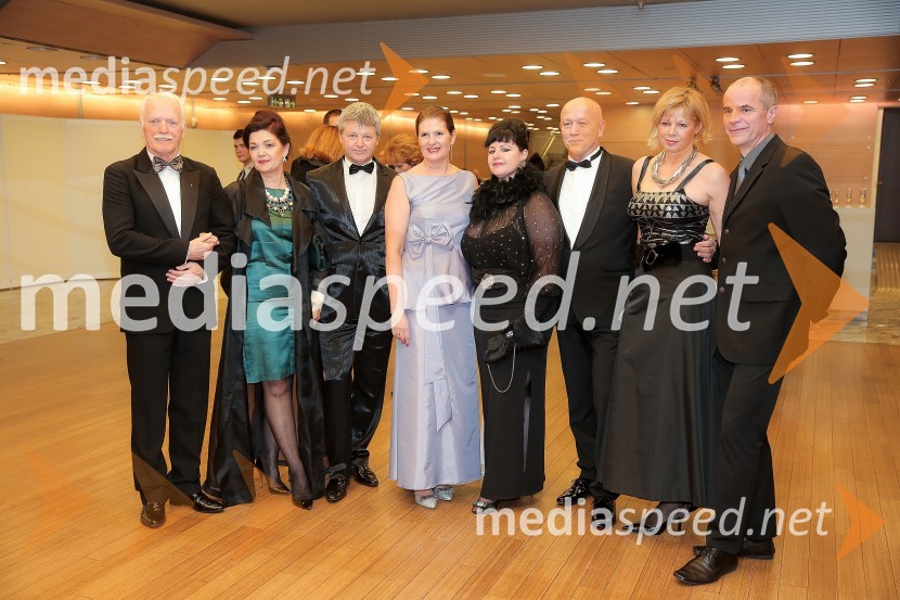  Andrej Guček, zdravnik; doc.dr. Nena Kopčavar Guček, zdravnica;  Jure  Bricman,  Porcelan Catbryur;  Polona  Praprotnik;  Katja Jurgec Bricman,  Porcelan Catbryur;  Frane Praprotnik, podjetnik;  Mojca Kos, TV voditeljica;  Bojan Kos,  EGP d.o.o.18. Veliki dobrodelni Lions ples