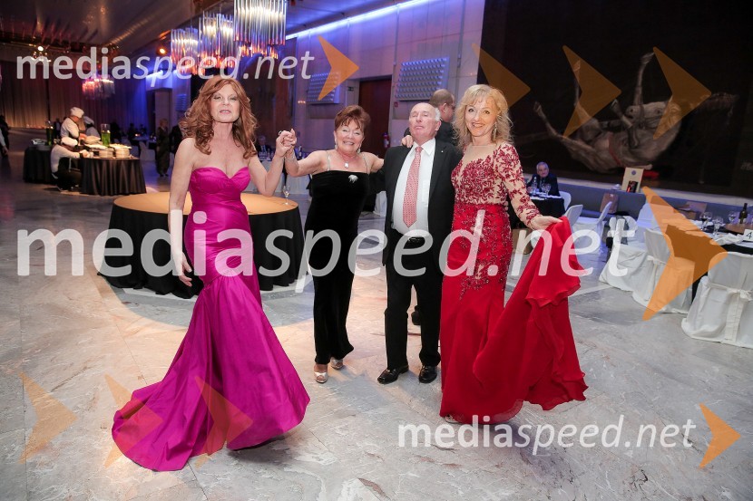  Darja Kuhar Kotnik, soustanoviteljica in podpredsednica Društva za zdravje naroda;  Tjaša Andree Prosenc, pravnica;  Tone Prosenc;  Lilijana Kastelic, oblikovalka18. Veliki dobrodelni Lions ples