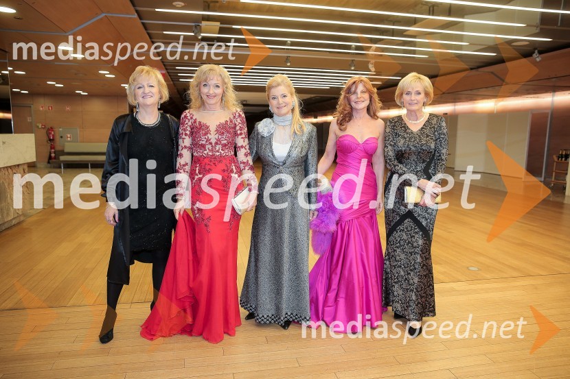 Andreja Ilgo;  Lilijana Kastelic, oblikovalka;  Doroteja Omahen, FAM;  Darja Kuhar Kotnik, soustanoviteljica in podpredsednica Društva za zdravje naroda;  Ana  Žnidaršič18. Veliki dobrodelni Lions ples