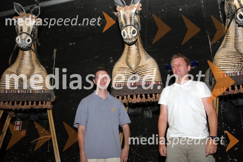 Uroš Kus in Iztok Smeh, inspicienta v Operi in baletu SNG MariborPeter Krajnc, inspicient v SNG Maribor