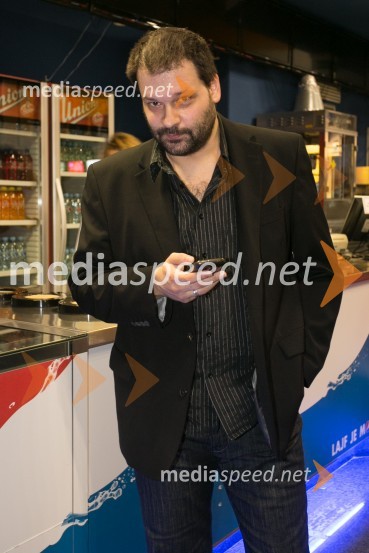  Iztok Gartner, igralec, moderatorŠuplje priče, premiera filma