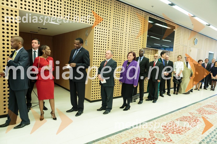 Mediaspeed - Tradicionalni sprejem za diplomatski zbor