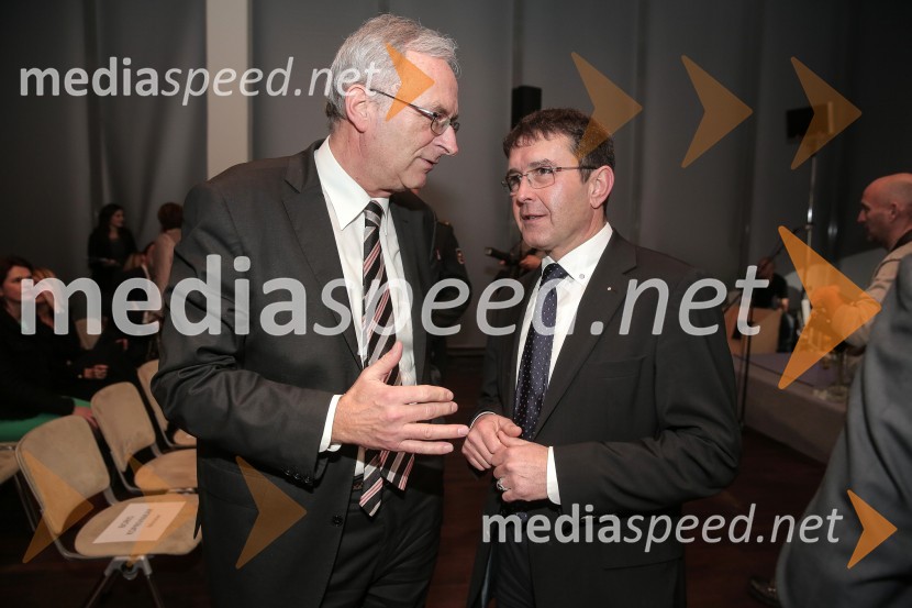  ... ;  Boris Koprivnikar, minister za javno upravoMlada managerka 2014 je Tanja Skaza
