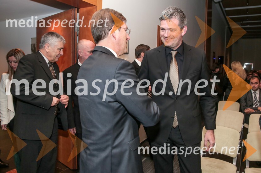 prof. dr. Miro Cerar, predsednik vlade Republike Slovenije; mag. Tomaž  Berločnik, predsednik uprave Petrol d.d.Mlada managerka 2014 je Tanja Skaza