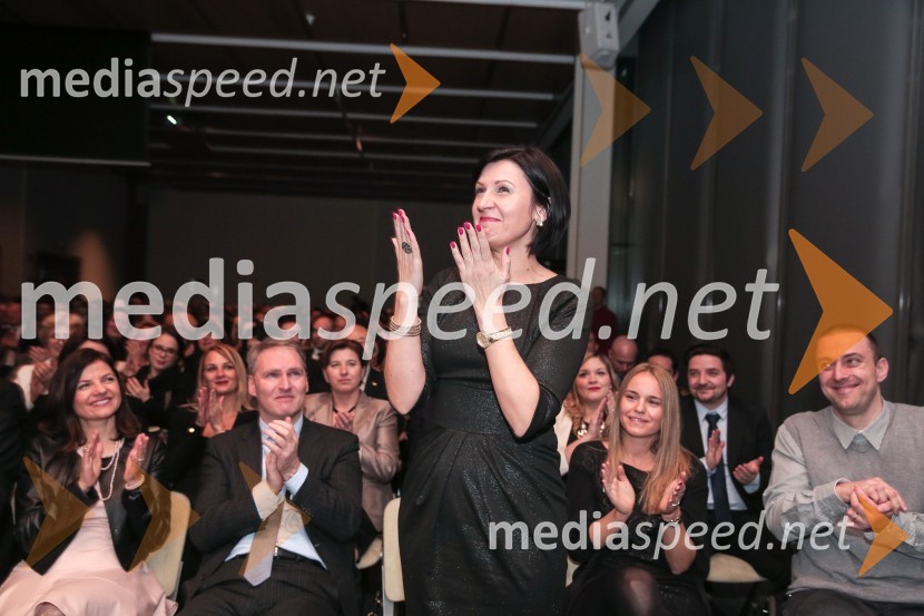  Tanja Skaza, direktorica, Plastika SkazaMlada managerka 2014 je Tanja Skaza