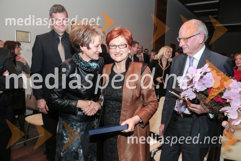 dr. Stanislava Setnikar Cankar, ministrica za izobraževanje, znanost in šport ; prof. dr.  Danica  Purg,  direktorica IEDC Poslovna šola Bled;  Arnold Walravens, profesor IEDCMlada managerka 2014 je Tanja Skaza