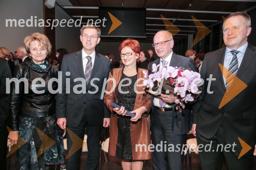 dr. Stanislava Setnikar Cankar, ministrica za izobraževanje, znanost in šport ; prof. dr. Miro Cerar, predsednik vlade Republike Slovenije; prof. dr.  Danica  Purg,  direktorica IEDC Poslovna šola Bled;  Arnold Walravens, profesor IEDC;  Zdravko Počivalšek, minister za gospodarski razvoj in tehnologijoMlada managerka 2014 je Tanja Skaza