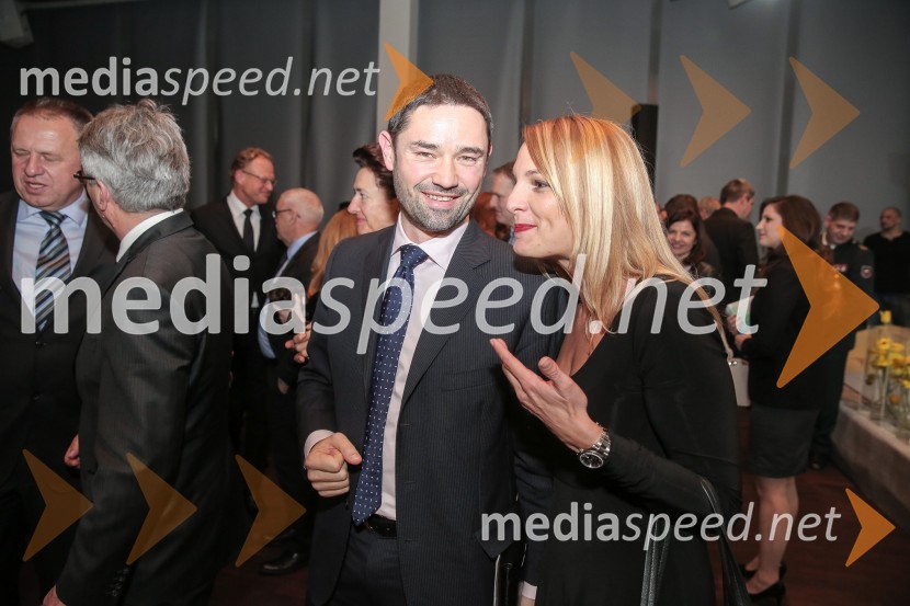  Janko Medja, predsednik uprave NLB d.d.;  ... Mlada managerka 2014 je Tanja Skaza