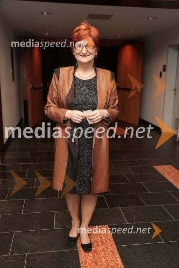 prof. dr.  Danica  Purg,  direktorica IEDC Poslovna šola BledMlada managerka 2014 je Tanja Skaza