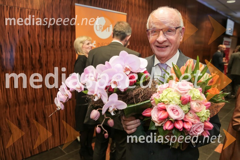  Arnold Walravens, profesor IEDCMlada managerka 2014 je Tanja Skaza