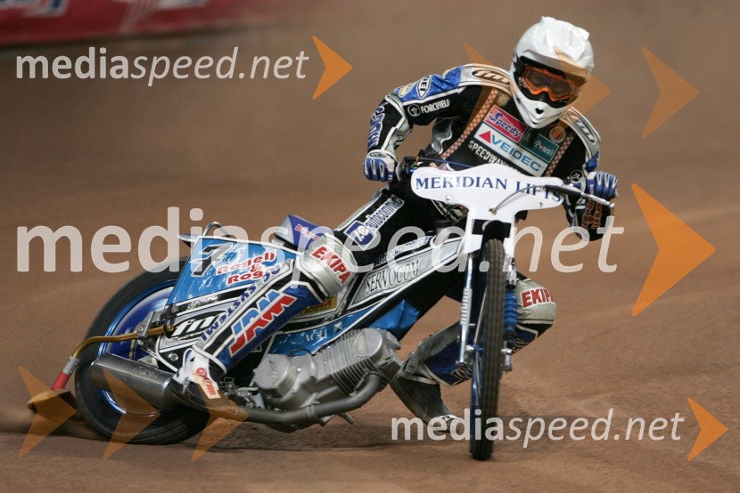 Matej Žagar pred padcem na treninguSPEEDWAY GRAND PRIX, VN Velike Britanije 2007, trening