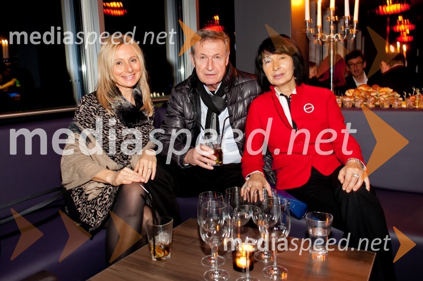  ... ;  Iztok Mirnik, Autocommerce d.o.o., Maribor;  Seka Mirnik, direktorica podjetja SMS Marketing LUFT, otvoritev