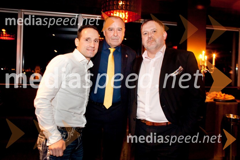  Tomaž Barada, taekwondoist in kickbokser;  Bojan Belna st., podjetnik;  ... LUFT, otvoritev