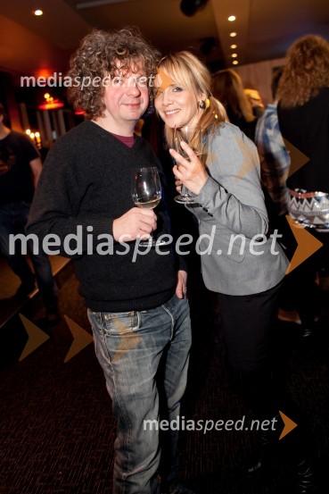  Matjaž Latin, režiser;  Mateja Kapun, scenografinjaLUFT, otvoritev