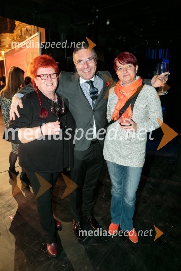  Jana Trček;  Gregor Grašič, Gramus d.o.o.;  Martina TomšičOutstanding 2014, podelitev nagrad