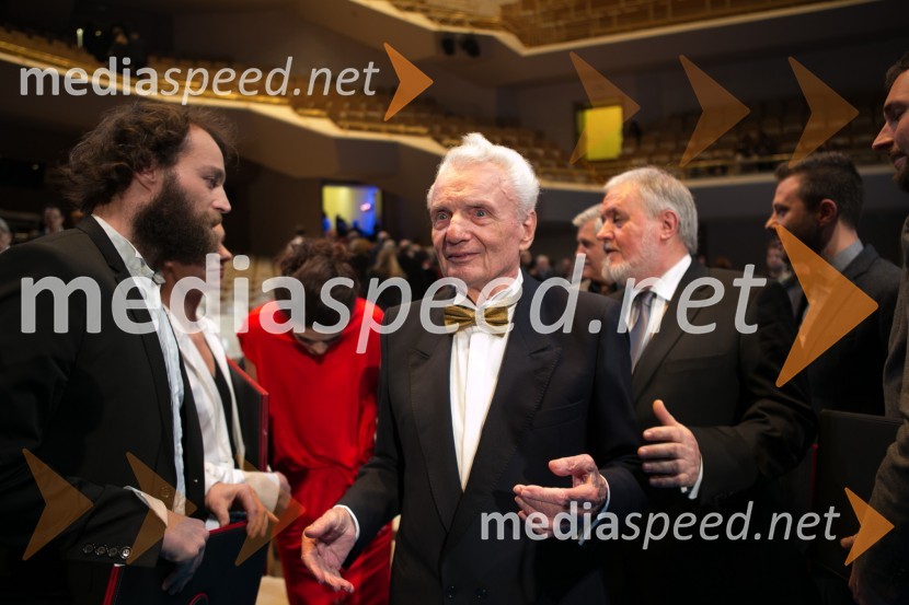  Miki Muster, ilustratorPrešernova proslava ob kulturnem prazniku 2015