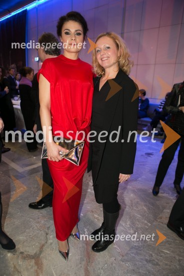  Pia Zemljič, igralka; mag. Tina Kosi, upravnica SLG CeljePrešernova proslava ob kulturnem prazniku 2015