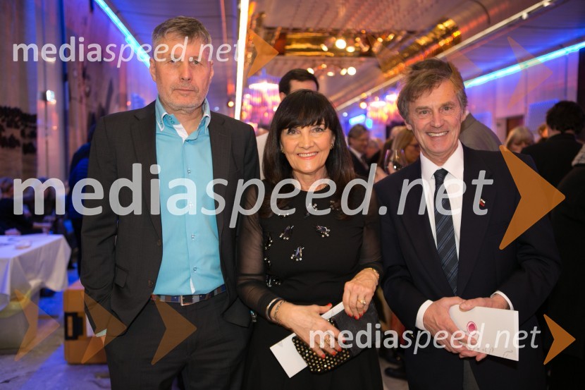  Bojan Požar, lastnik portala Požareport.si; prof. dr.  Metka Zorc, zdravnica;  Boris Pleskovič, predsednik Svetovnega slovenskega kongresaPrešernova proslava ob kulturnem prazniku 2015