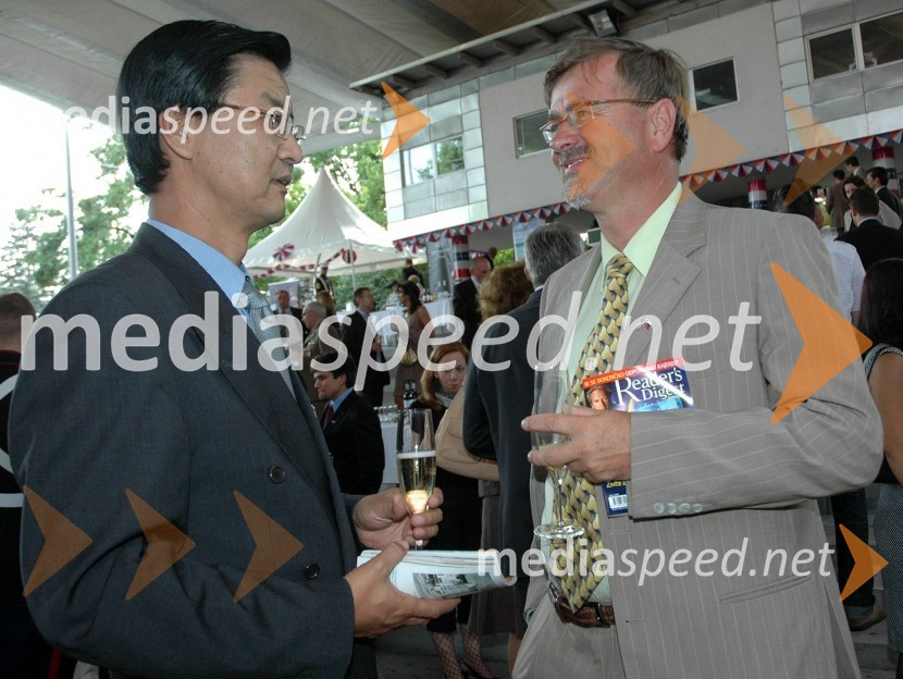 ZHI Zhaolin, kitajski veleposlanik in Mario Nobilo, hrvaški ambasadorSprejem ameriškega veleposlaništva ob dnevu ameriške neodvisnosti