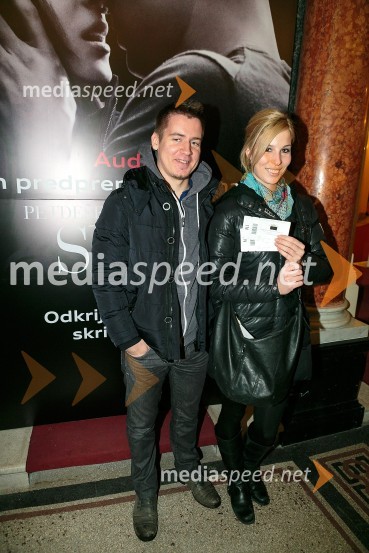  ... ;  Lea Mederal, voditeljica, TV3 Medias Petdeset odtenkov sive, VIP predpremiera filma