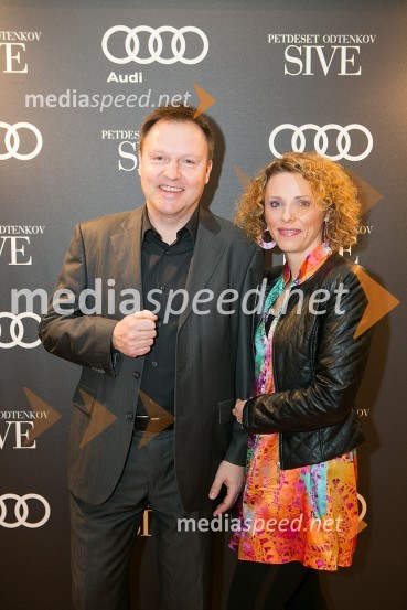  Samo Pagon, vodja marketinga znamke Audi pri podjetju Porsche Slovenija d.o.o.;  Simona Podlipny, marketing Porsche Slovenija d.o.oPetdeset odtenkov sive, VIP predpremiera filma