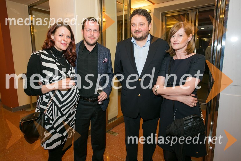  Katja Steinbuch;  Dejan Steinbuch, publicist;  Tomaž Drozg, direktor Adria Media Ljubljana d.o.o.;  ... Petdeset odtenkov sive, VIP predpremiera filma