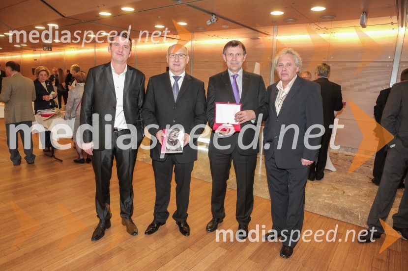 Erik Kovic, predsednik ND Adria;  Bogdan Gabrovec, predsednik Olimpijskega komiteja Slovenije, predsednik Judo zveze Slovenije;  Peter Budin, član upravnega odbora ND Adria;  ... 50. podelitev Bloudkovih priznanj za leto 2014