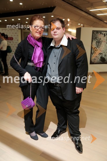  Elza Budau, pevka;  Domen Gracej, glasbenikGal Gjurin z gosti, Valentinov koncert