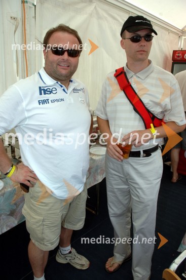 Bojan Žmavc, podpredsednik Kajakaške zveze Slovenije in  Marko Kryžanowsky, predsednik uprave Petrola in predsednik Kajaške zveze SlovenijeSvetovni pokal na divjih vodah v Tacnu