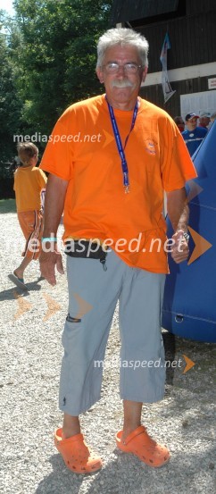 Tone Hočevar, nekdanji kanuistSvetovni pokal na divjih vodah v Tacnu