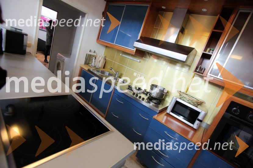 Kuhinja, stanovanje showa BarKako izgleda stanovanje showa Bar?