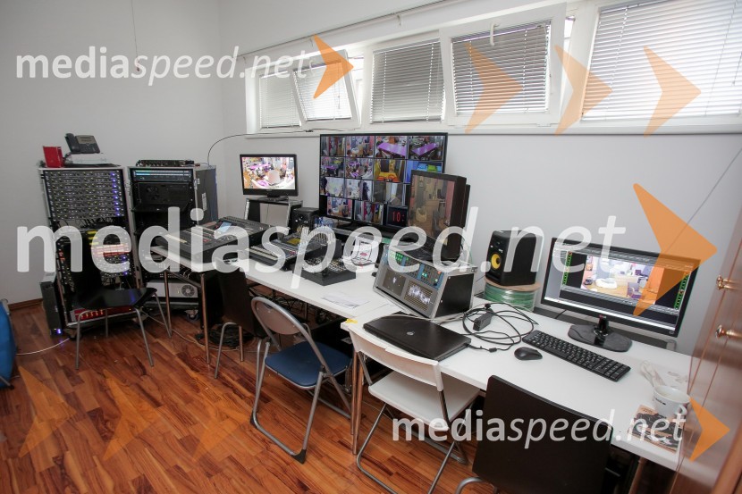 Nadzorna soba, stanovanje showa BarKako izgleda stanovanje showa Bar?