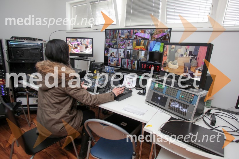 Nadzorna soba, stanovanje showa BarKako izgleda stanovanje showa Bar?