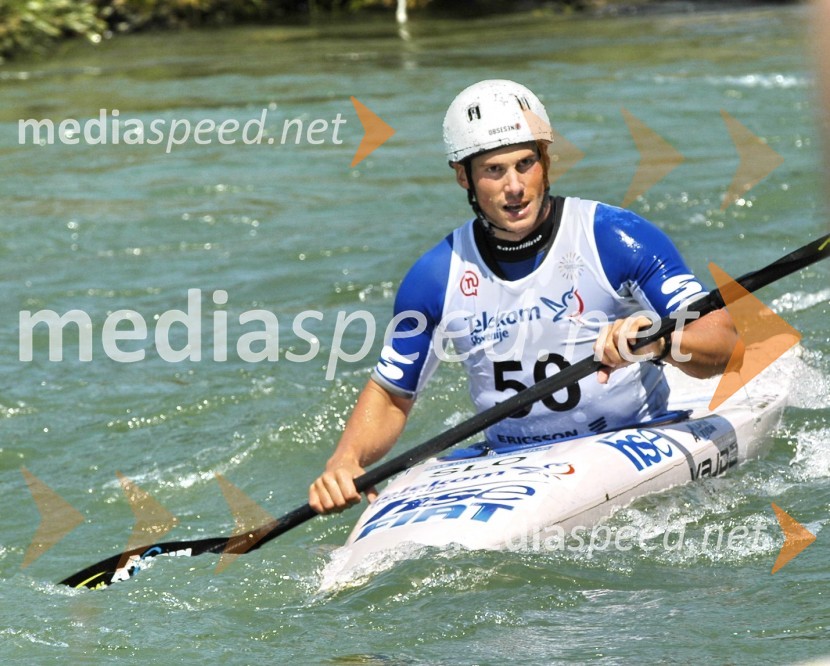 Jure Meglič, kajakašSvetovni pokal na divjih vodah v Tacnu