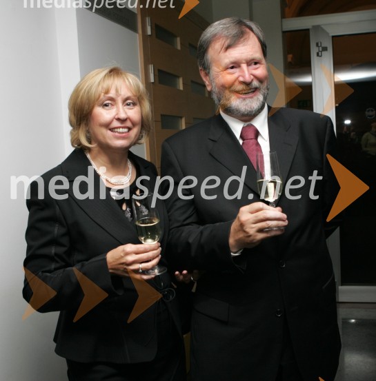 Dr. Ivan Rozman, rektor Univerze v Mariboru s soprogo dr. Janjo Črčinovič Rozman30 let univerze v Mariboru